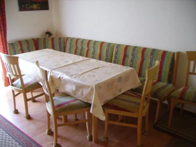 Apartment Haus Marion *